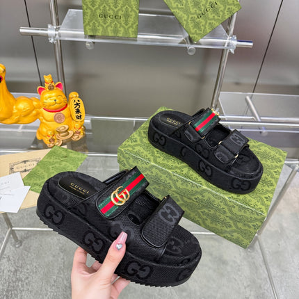 GG SANDALS 22 IN BLACK FABRIC WITH GOLD HARDWARE