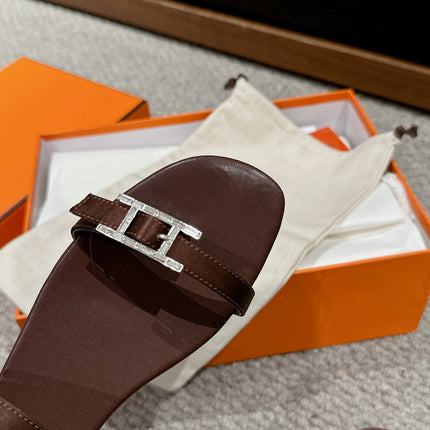 BUCKLE SANDAL CHOCOLATE CALFSKIN
