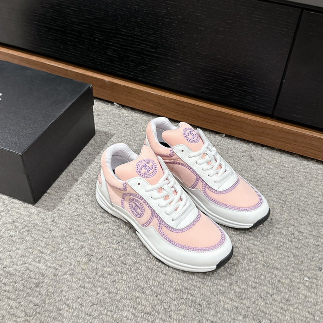 CLASSIC TRAINER IN LIGHT PINK MIX WHITE FABRIC