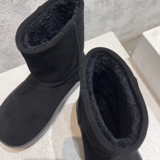 SNAP ANKLE BOOT IN BLACK SUEDE AND SHEARLING LINING