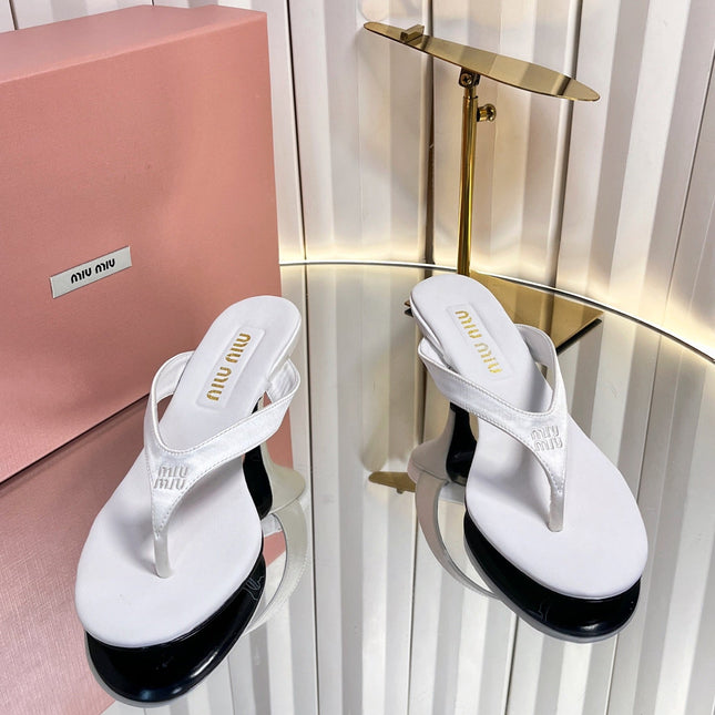MIUMIU 26S THONG HEELED SANDALS 50 MM IN WHITE LAMBSKIN AND SATIN