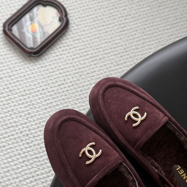 CHANEL 26S SLINGBACK LOAFERS IN BURGUNDY  SUEDE AND SHEARLING LINING