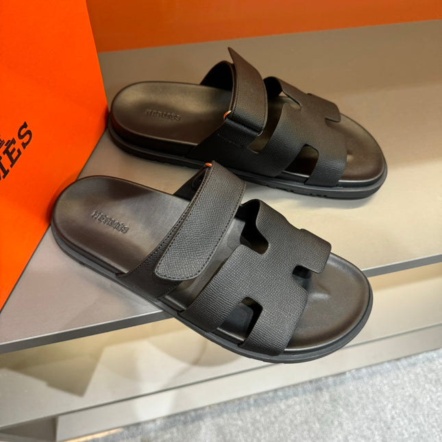 HM CHYPRE SANDAL BLACK EPSOM CALFSKIN