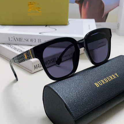 BURBERRY 26S SQUARE FRAME IN ACETATE 511579