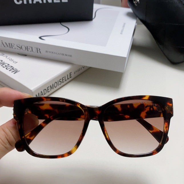 CHANEL 26S OVAL FRAME IN ACETATE 399816