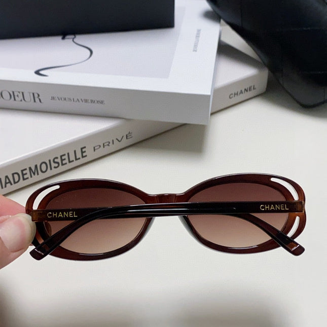CHANEL 26S OVAL SHAPE IN ACETATE 399837