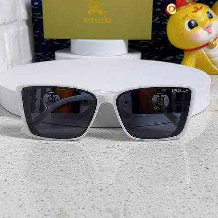 BURBERRY 26S SQUARE FRAME IN ACETATE 502832