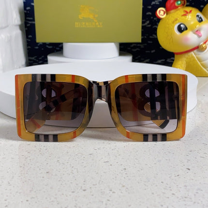 BURBERRY 26S RECTANGLE FRAME IN ACETATE 502814