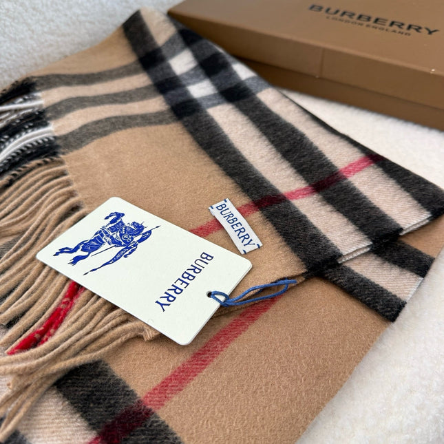 BURBERRY 26S SCARF 180 IN CASHMERE 516003