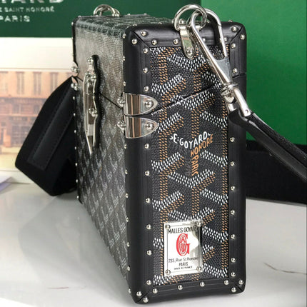 CASSETTE TRUNK BAG 21 IN BLACK GOYARDINE CANVAS & CLAMECY COWHIDE