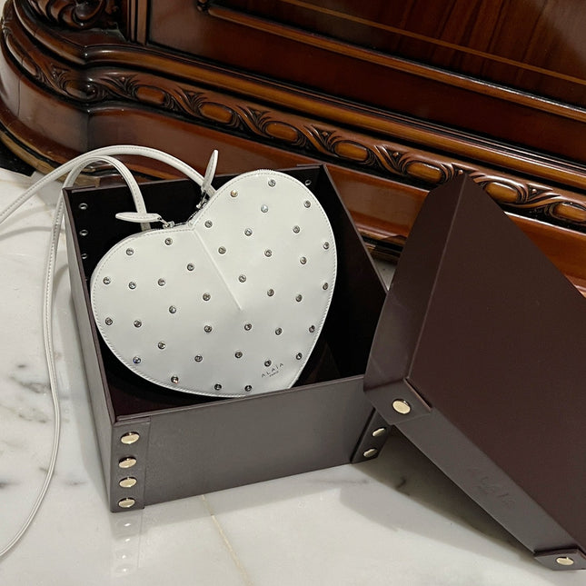 LE COEUR BAG 21 IN WHITE PATENT CALFSKIN ATTACHED STRASS