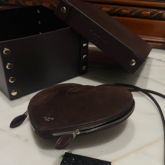 LE COEUR BAG 21 IN HICKORY BROWN SUEDE