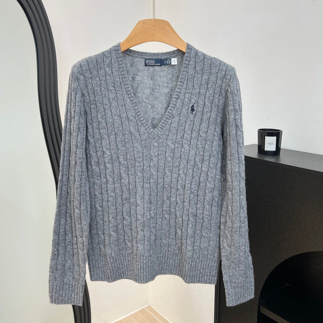 RALPH LAUREN 26S V-NECK CABLE-KNIT SWEATER 561
