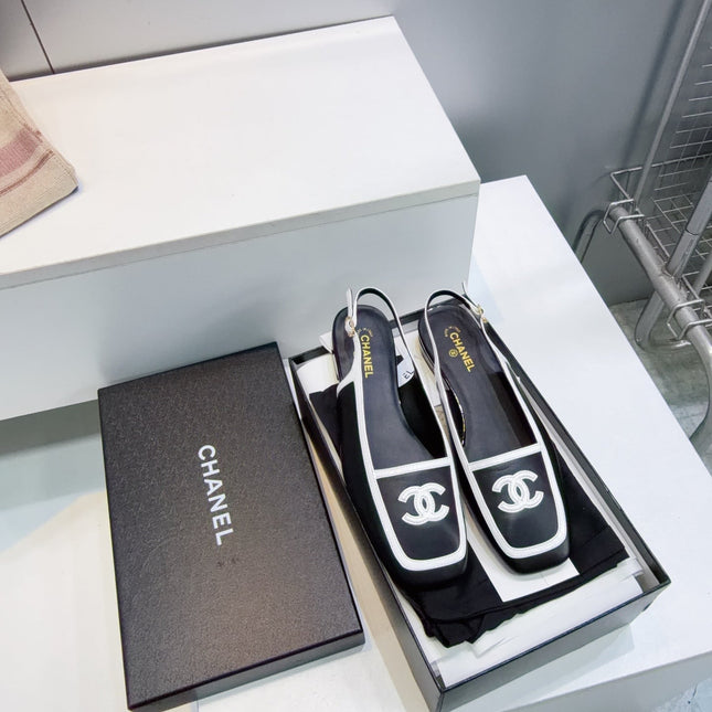 CHANEL 26S SLINGBACK FLATS IN BLACK CALFSKIN WITH WHITE PATENT