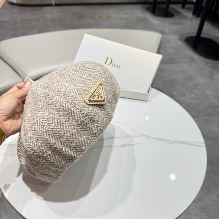 PRADA  26S TWEED BERET 566130