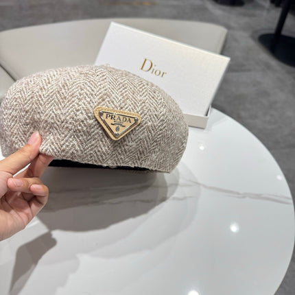 PRADA  26S TWEED BERET 566130