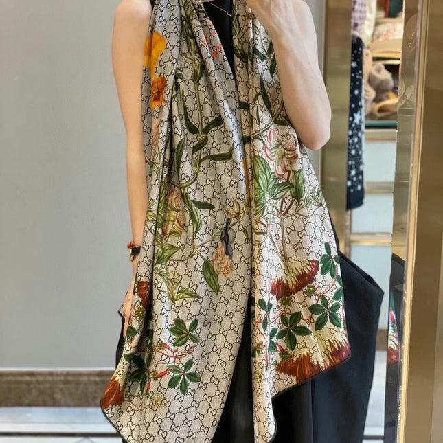 GUCCI 26S SCARF 180 IN CASHMERE 250141