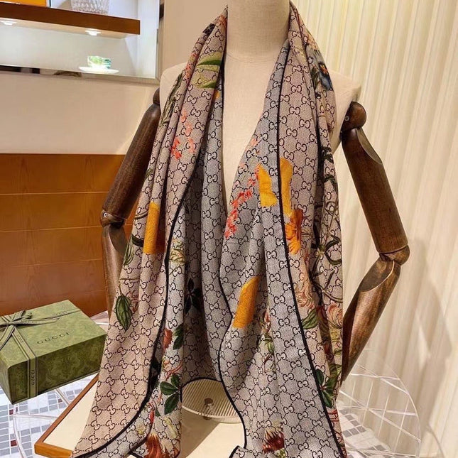 GUCCI 26S SCARF 180 IN CASHMERE 250141