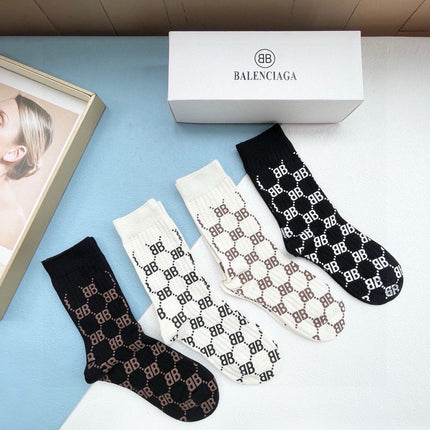 BALENCIAGA 26S CREW SOCKS 507857 (1 BOX)