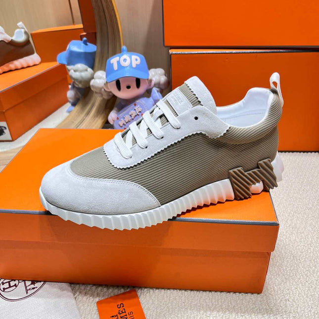 BOUNCING SNEAKER IN PALE GRAY SUEDE AND WOOD BROWN KNIT