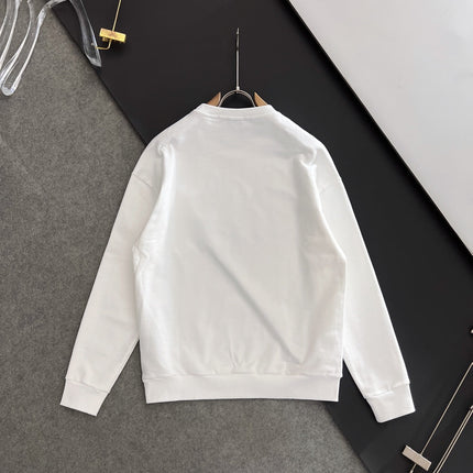 FENDI 26S LONG-SLEEVE SWEATSHIRT 594
