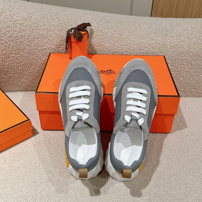 MAINLAND SNEAKER IN ASH GRAY SUEDE AND SHARK GRAY BREATHABLE MESH FABRIC 959350
