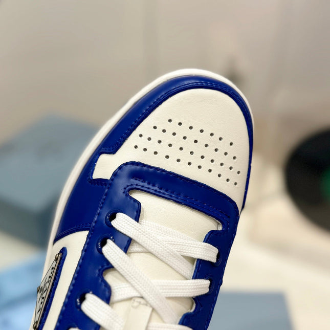 PRA DOWNTOWN PERFORATED SNEAKERS WHITE AND COBALT CALFSKIN