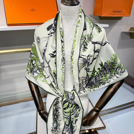 HERMES 26S SCARF 135 IN SILK AND CASHMERE 492355