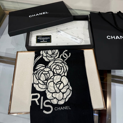 CHANEL 26S SCARF 200 IN CASHMERE 509253