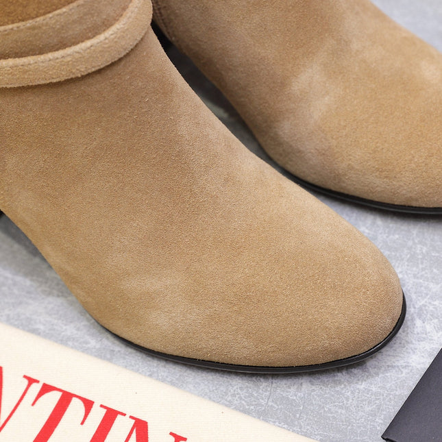 VALENTINO 25S GARAVANI VLOGO LOW BOOTS 80 MM IN LIGHT BROWN SUEDE