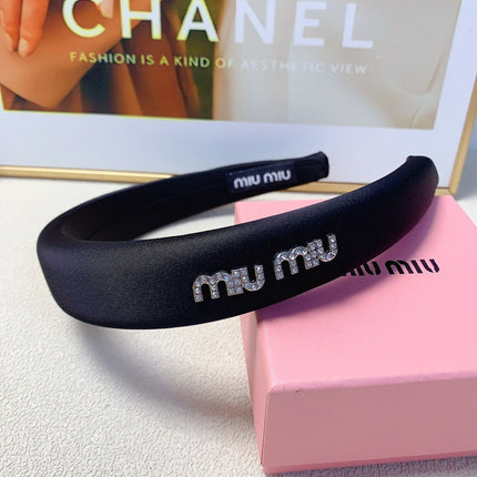 THICK HEADBAND IN BLACK SILK 241198