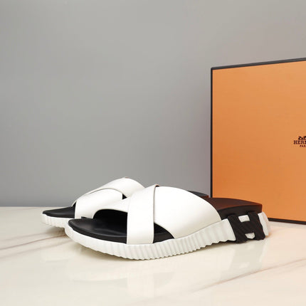 HM INFRA SANDAL WHITE AND BLACK LAMBSKIN