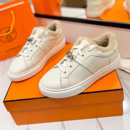 DAY SNEAKER IN WHITE CALFSKIN AND FLEECE LINING