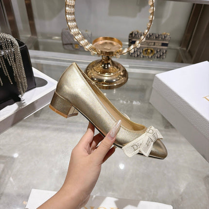 DIOR 26S BLOCK HEEL PUMPS 35MM IN GOLD CALFSKIN WITH FRONT BOW