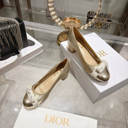 DIOR 26S BLOCK HEEL PUMPS 35MM IN GOLD CALFSKIN WITH FRONT BOW