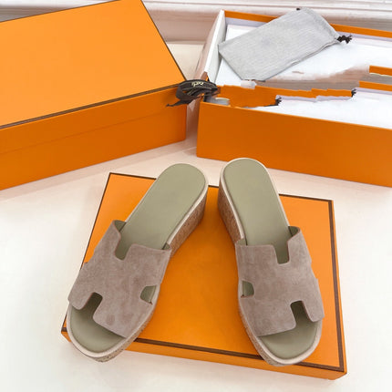 Eze 30 Sandal Light Brown Suede