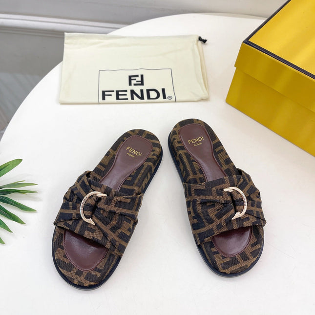 FENDI FLAT SLIPPER IN CHOCOLATE BROWN MONOGRAM JACQUARD FABRIC WITH GOLD HARDWARE