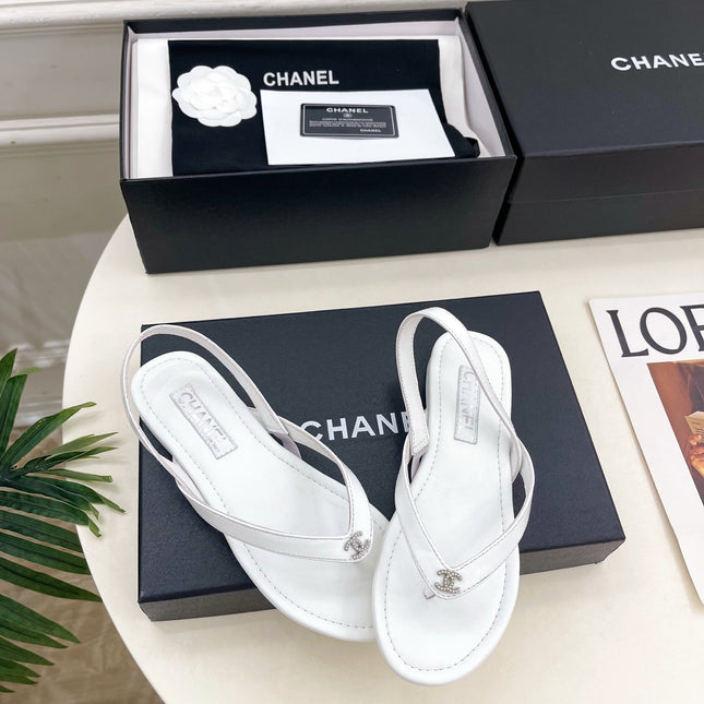 CHANEL 26S THONG SLINGBACK SANDALS IN WHITE LAMBSKIN
