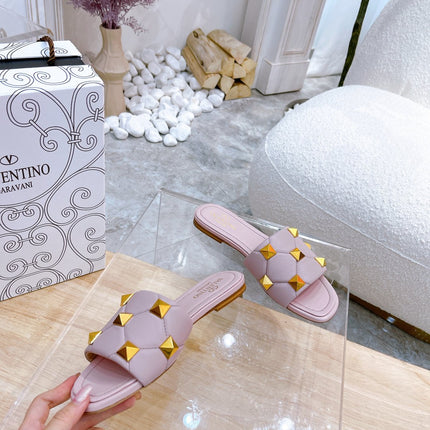 STUD FLAT SLIDE IN BABY PINK LAMBSKIN