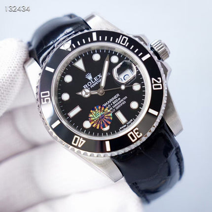 SUBMARINER DATE BLACK DIAL LEATHER STRAP